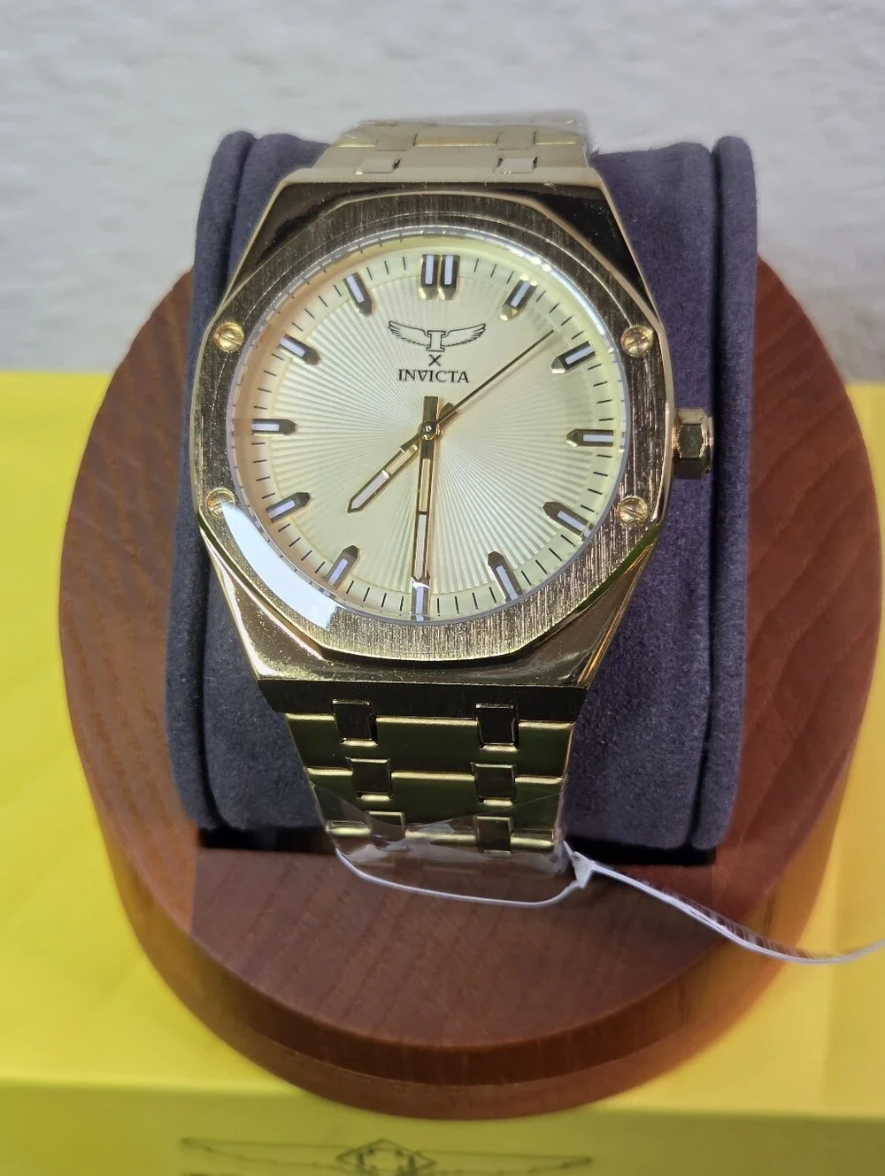 Invicta Specialty I Men’s Watch 69962 42mm Gold Tone Stainless Steel New Boxed